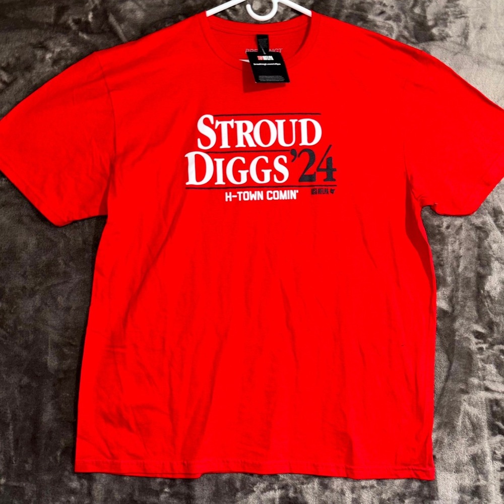 BreakingT Stroud Diggs '24 H-Town Comin NFL T-Shirt Mens‎ XL Red Cotton Graphic
